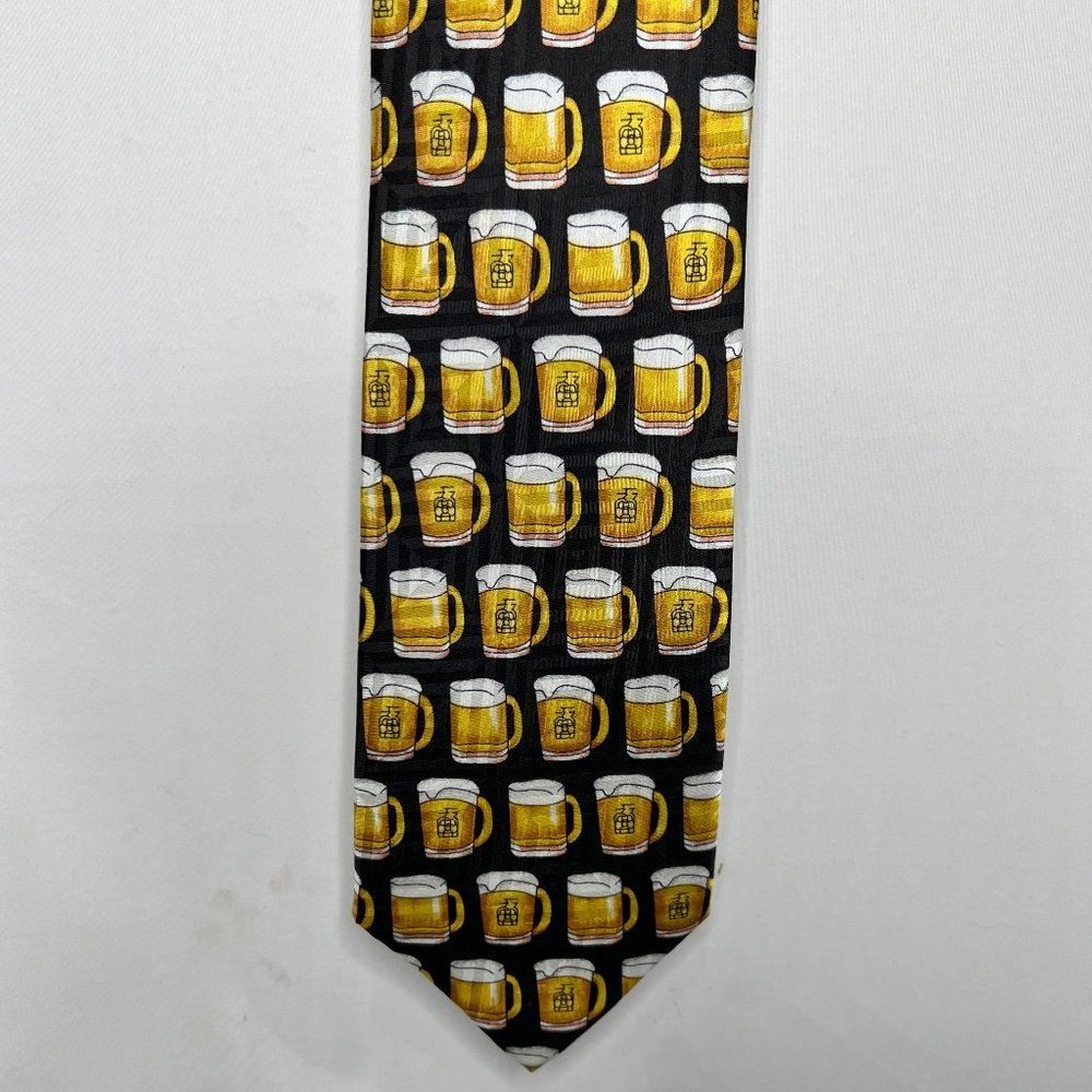 Soprano Novelty Men’s Necktie 100% Silk Beer Ale Tankard Tie